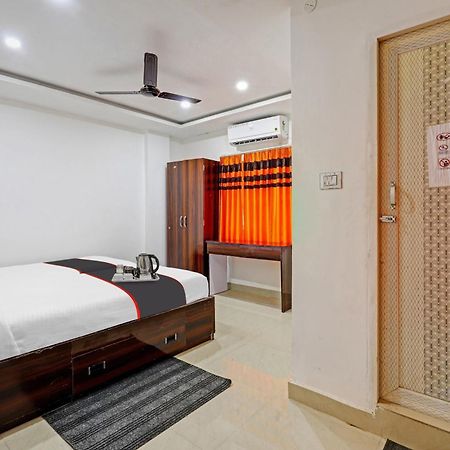 Hotel O Lakhi Guest House Guwahati Exterior foto
